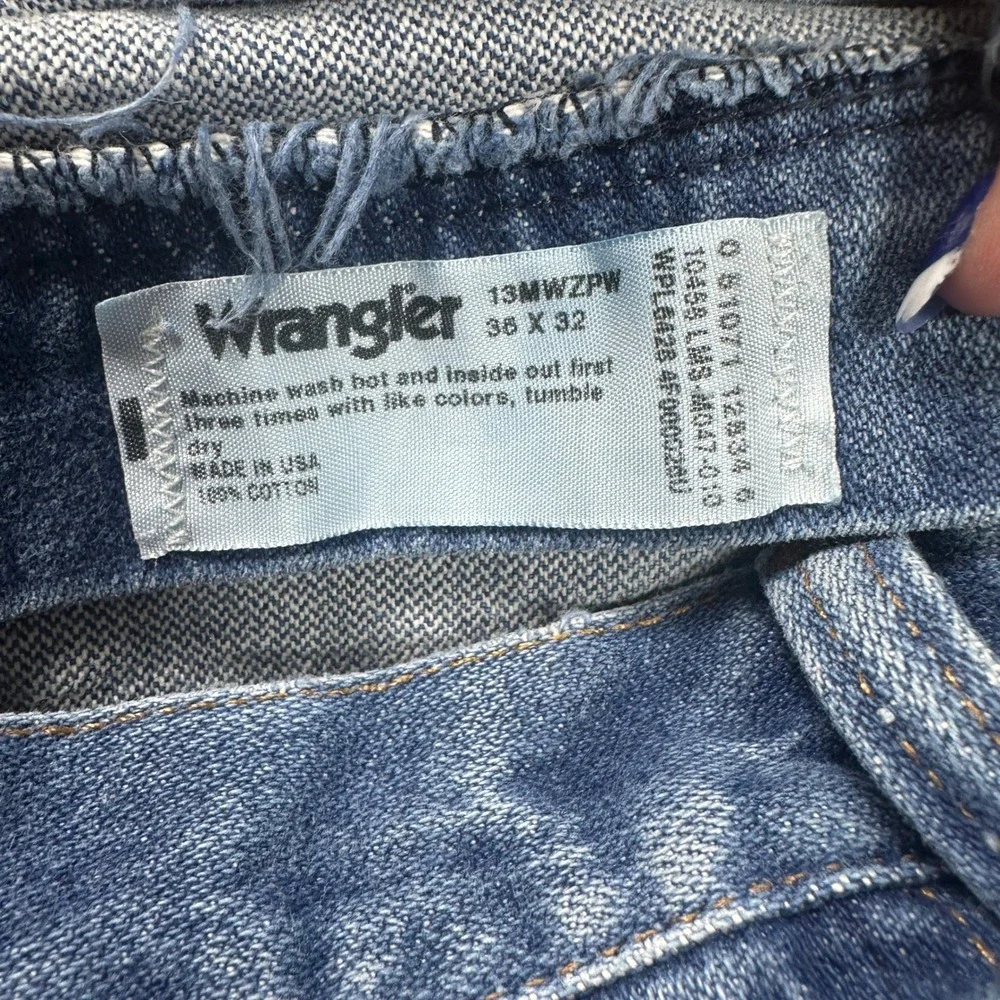 VTG Wrangler 13MWZ Cowboy Cut Jeans Men 36x32 (Fit 34x31) Blue Straight Made USA
